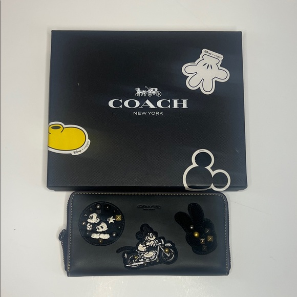 NWOT Coach x Disney Mickey Mouse Limited Edition Zip Around Wallet and Box - Picture 13 of 13